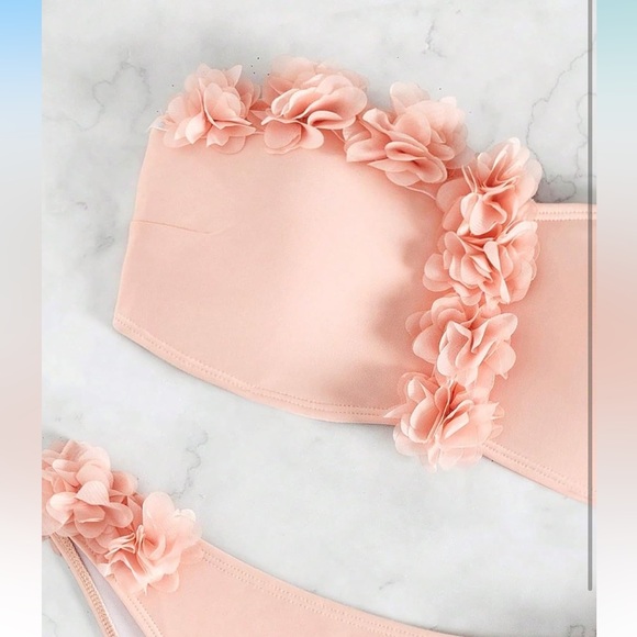 Women’s 2 Piece 3D Floral Bandeau High Cut Bikini - Picture 5 of 16